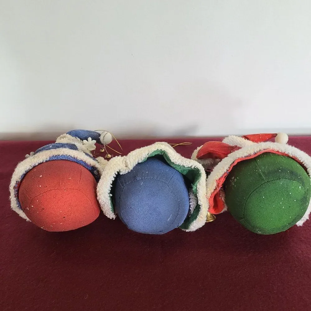 Vintage Fabric Mache Holiday Winter Christmas Ornaments Three Old World Santas